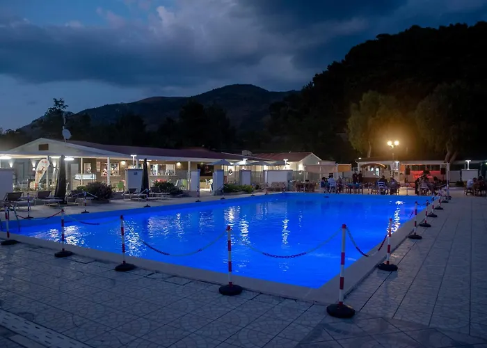 Villaggio Camping Le Ninfe Del Mare